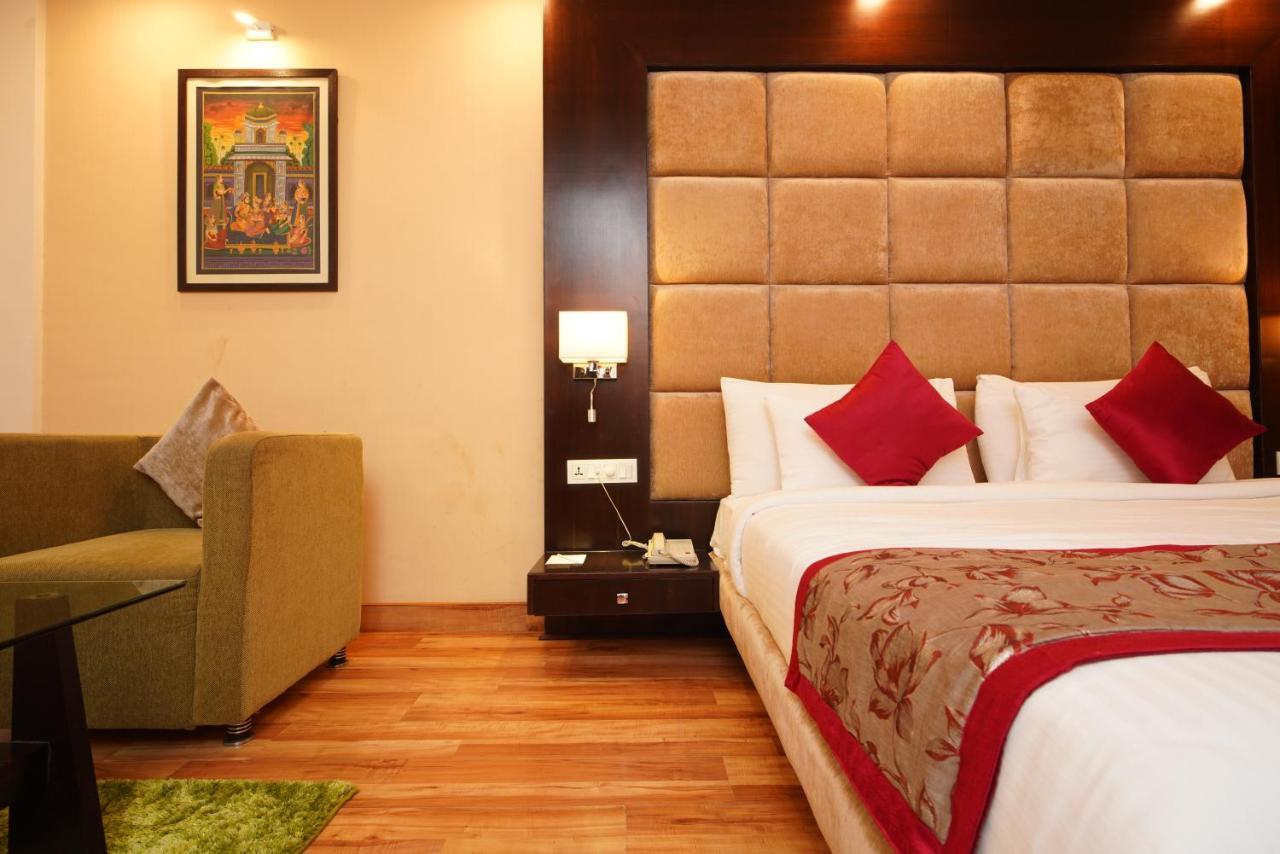 Spectrum Resort, Spa & Residences Udaipur Exterior foto