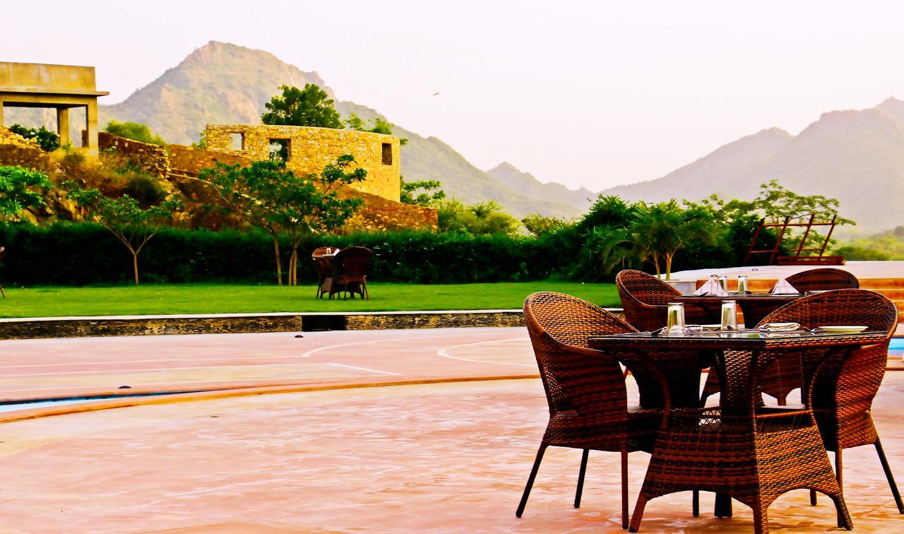 Spectrum Resort, Spa & Residences Udaipur Exterior foto