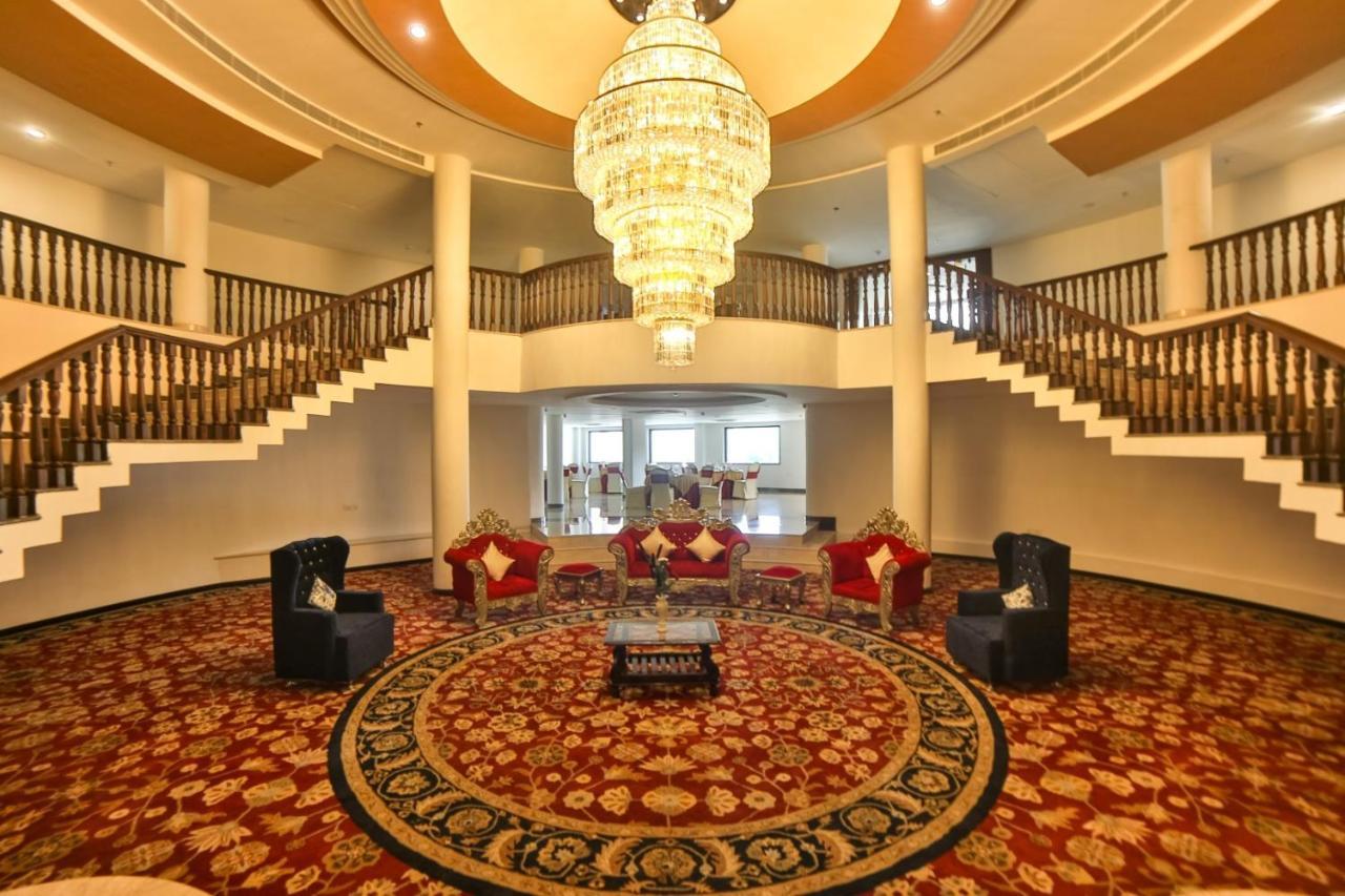 Spectrum Resort, Spa & Residences Udaipur Exterior foto